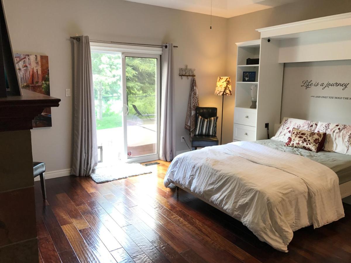 Апартаменты Cozy Luxury On The Thames In Ontario! Лондон Экстерьер фото