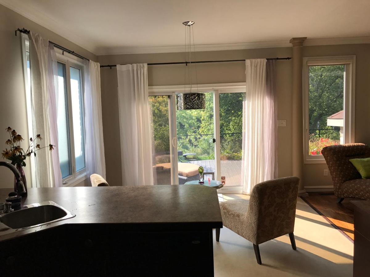 Апартаменты Cozy Luxury On The Thames In Ontario! Лондон Экстерьер фото